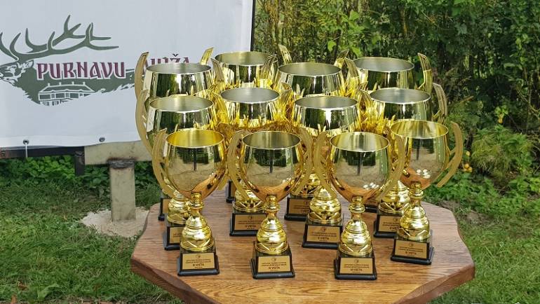 Kvietimas teikti paraiškas Lietuvos taurės Compak sporting varžyboms rengti