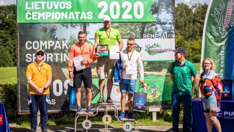 Naujuoju Lietuvos compak sportingo čempionu tapo Jonas Pakalniškis