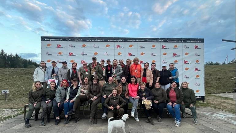 LIETUVOS SPORTINGO FEDERACIJOS IR MOTERŲ MEDŽIOTOJŲ KLUBO BENDRYSTĖ