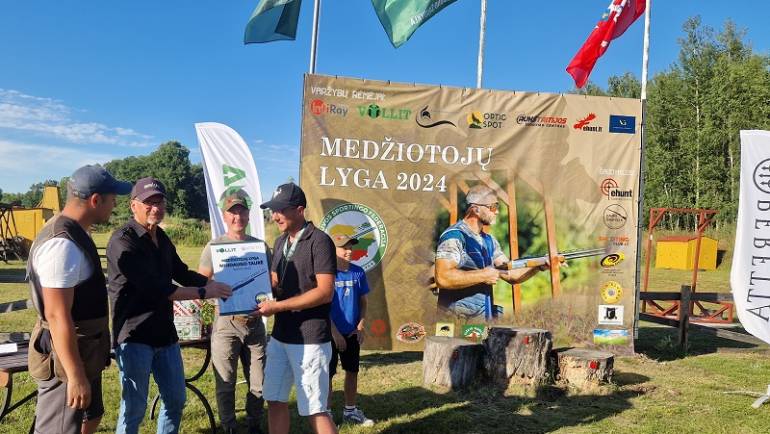 Medžiotojų lygos – Mindaugo taurės varžybų rezultatai